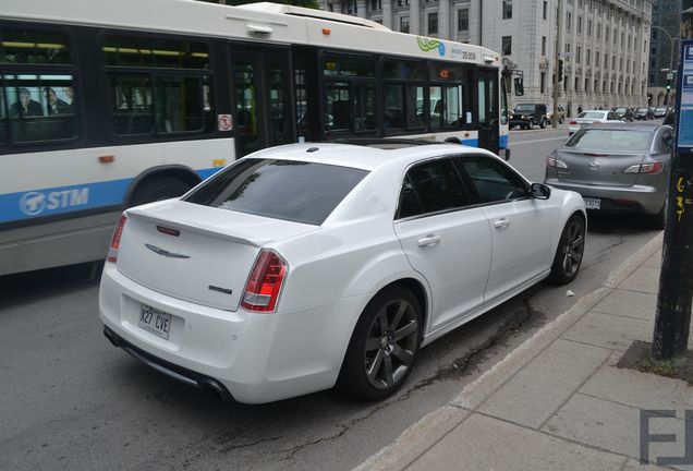 Chrysler 300C SRT8 2013