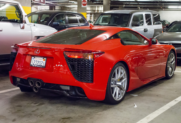 Lexus LFA