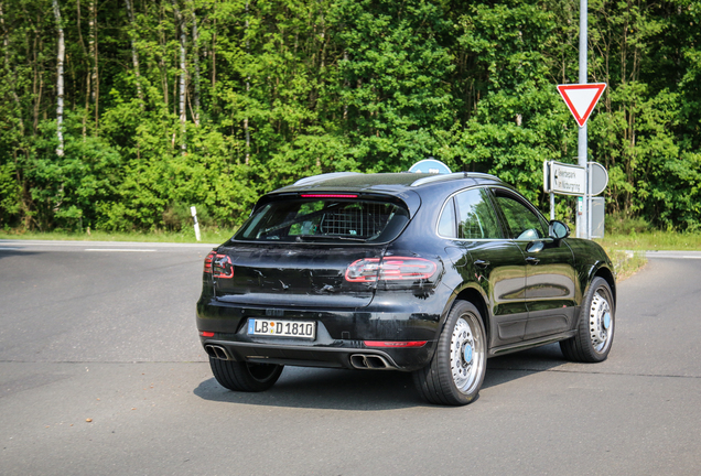 Porsche 95B Macan Turbo MkII Mule