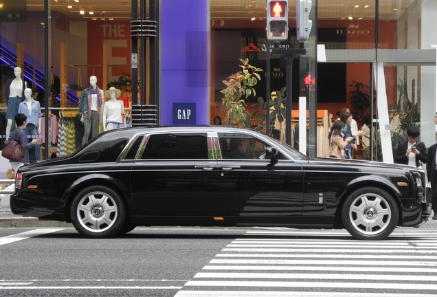 Rolls-Royce Phantom EWB Series II