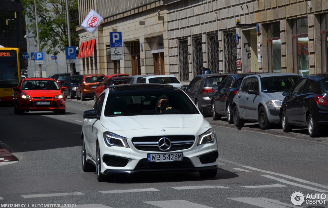 Mercedes-AMG CLA 45 Shooting Brake X117