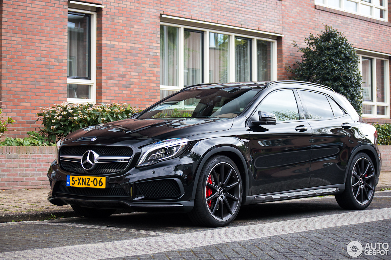 Mercedes-Benz GLA 45 AMG X156