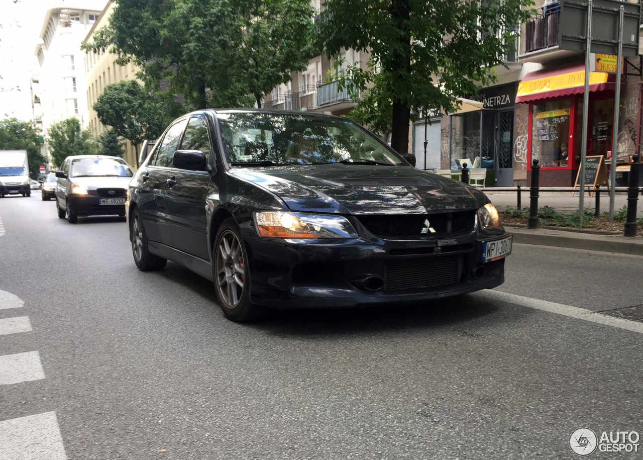 Mitsubishi Lancer Evolution IX