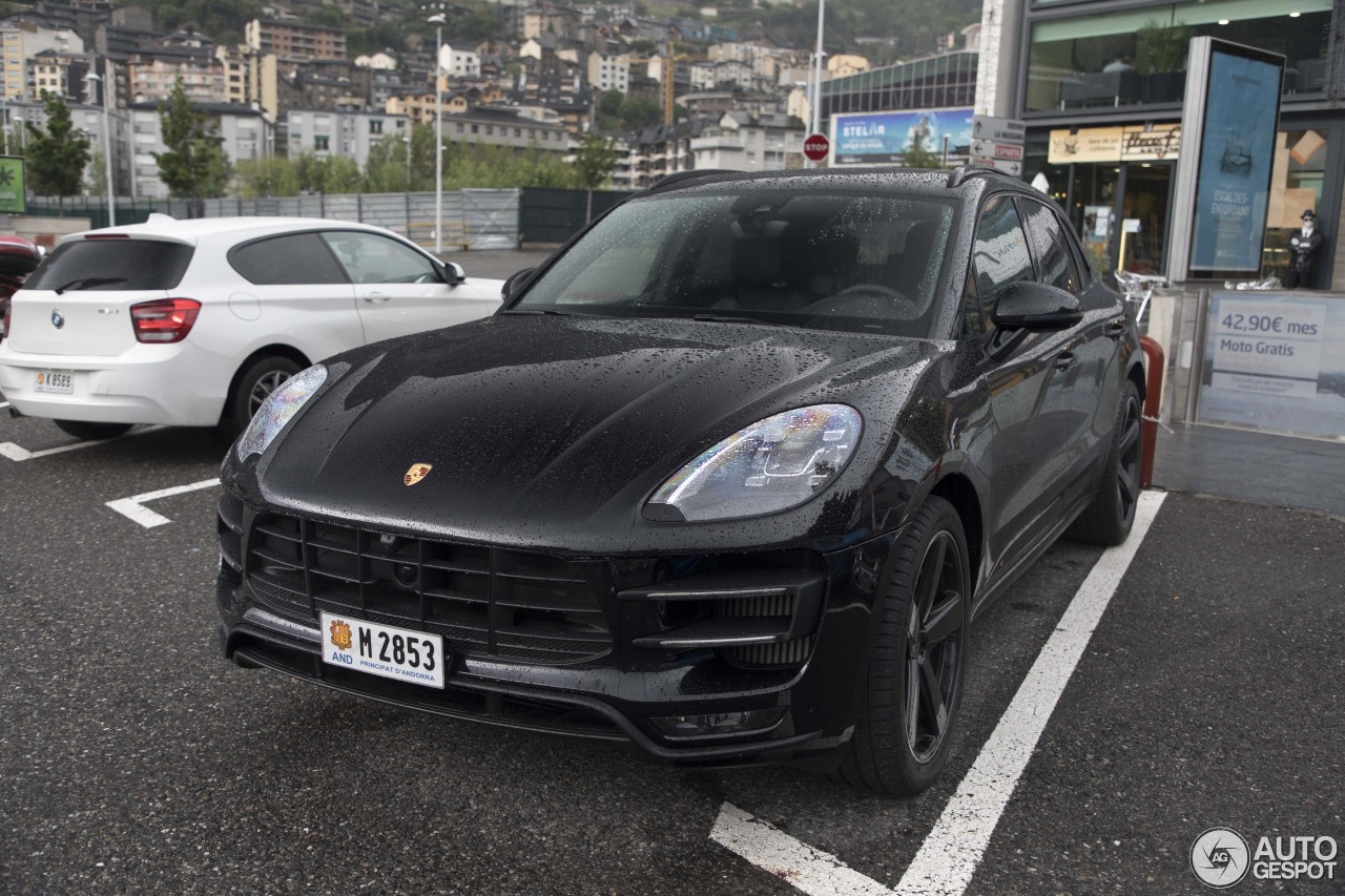 Porsche 95B Macan Turbo