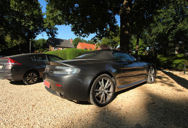 Aston Martin V8 Vantage Roadster