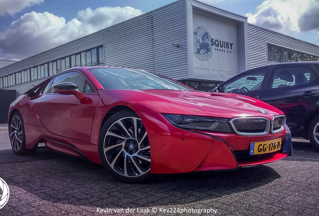 BMW i8