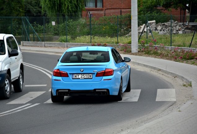 BMW M5 F10 2011