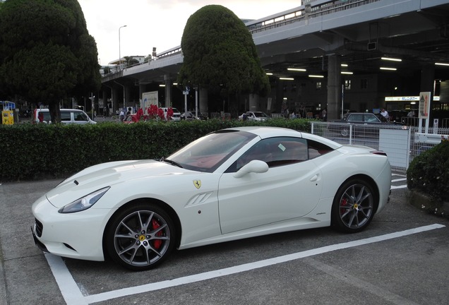 Ferrari California