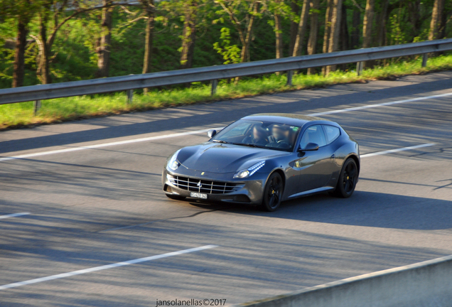 Ferrari FF