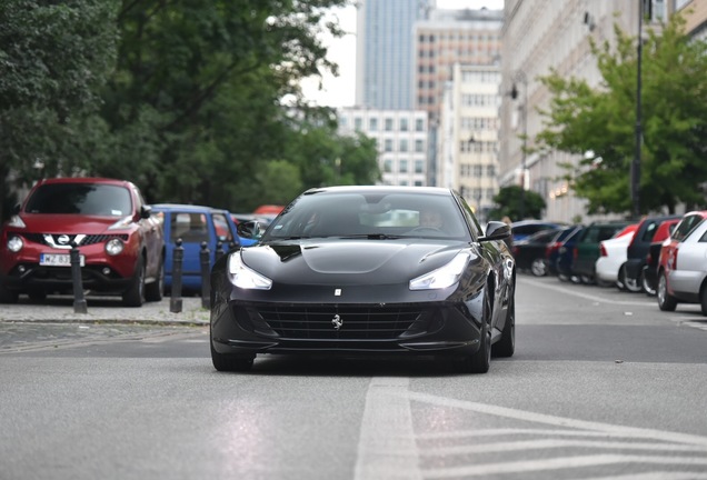 Ferrari GTC4Lusso