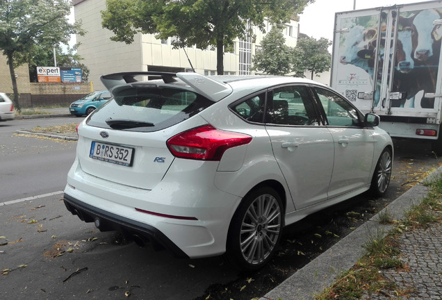 Ford Focus RS 2015