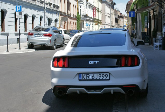 Ford Mustang GT 2015