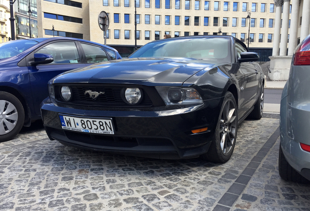 Ford Mustang GT Convertible 2011