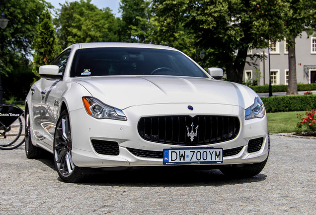 Maserati Quattroporte GTS 2013