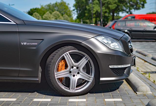 Mercedes-Benz CLS 63 AMG C218