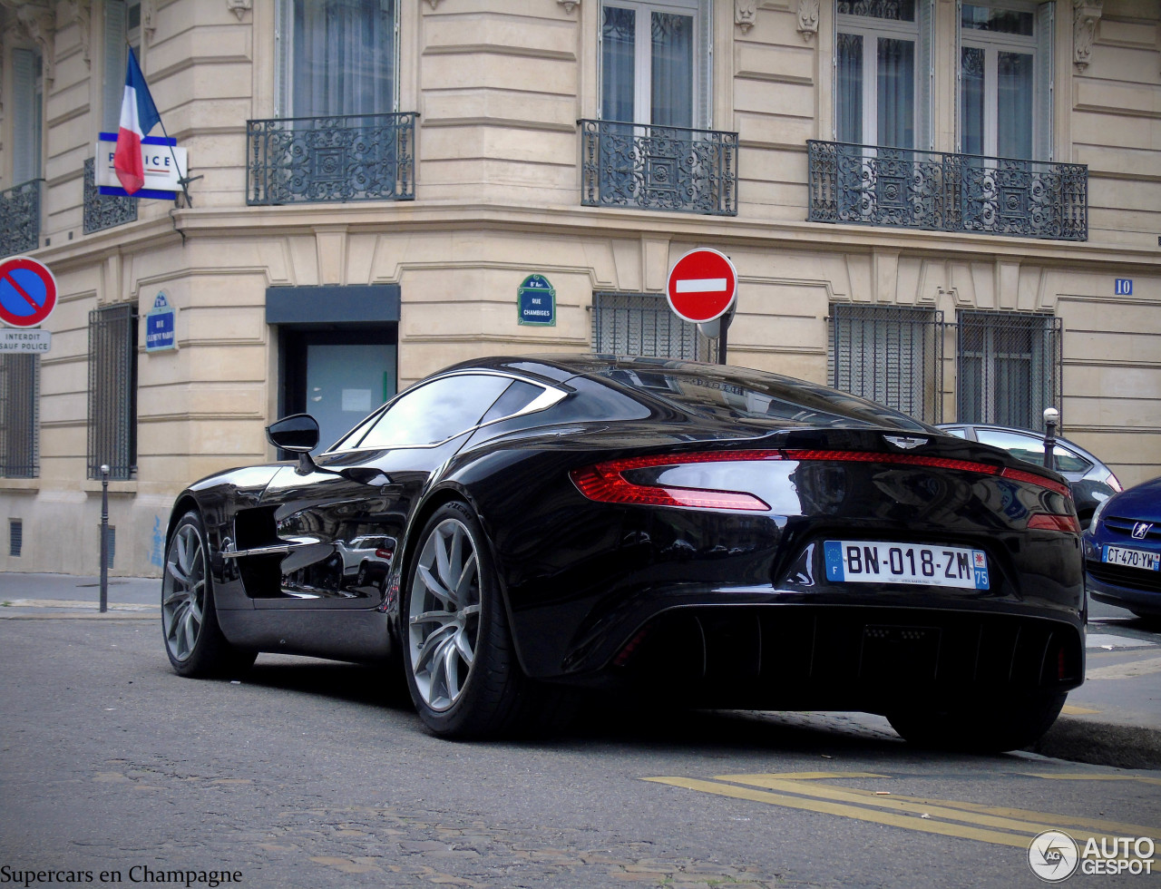 Aston Martin One-77