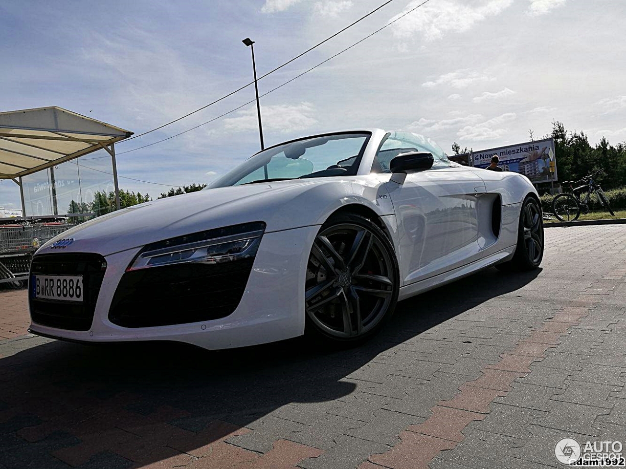 Audi R8 V10 Spyder 2013