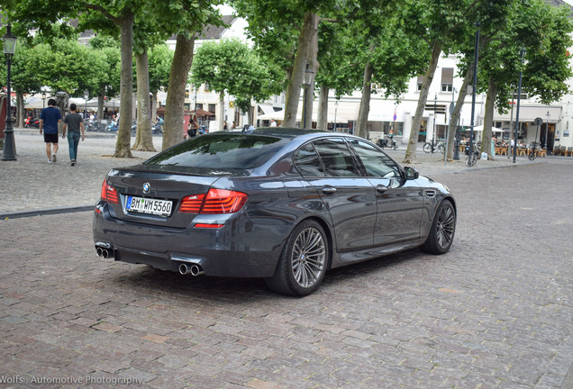 BMW M5 F10 2011