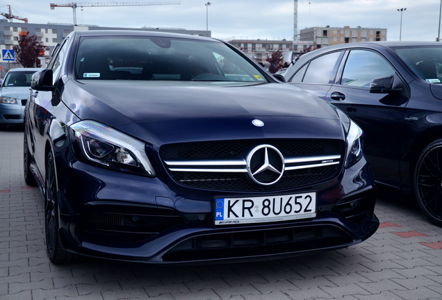 Mercedes-AMG A 45 W176 2015