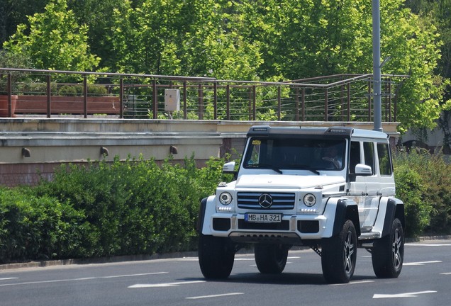 Mercedes-Benz G 500 4X4²