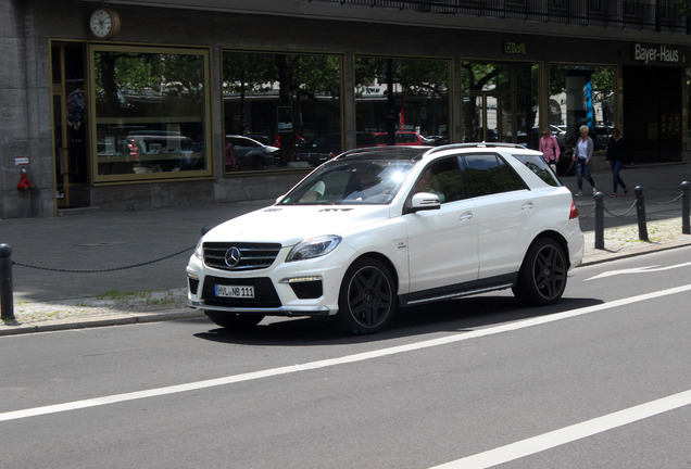 Mercedes-Benz ML 63 AMG W166