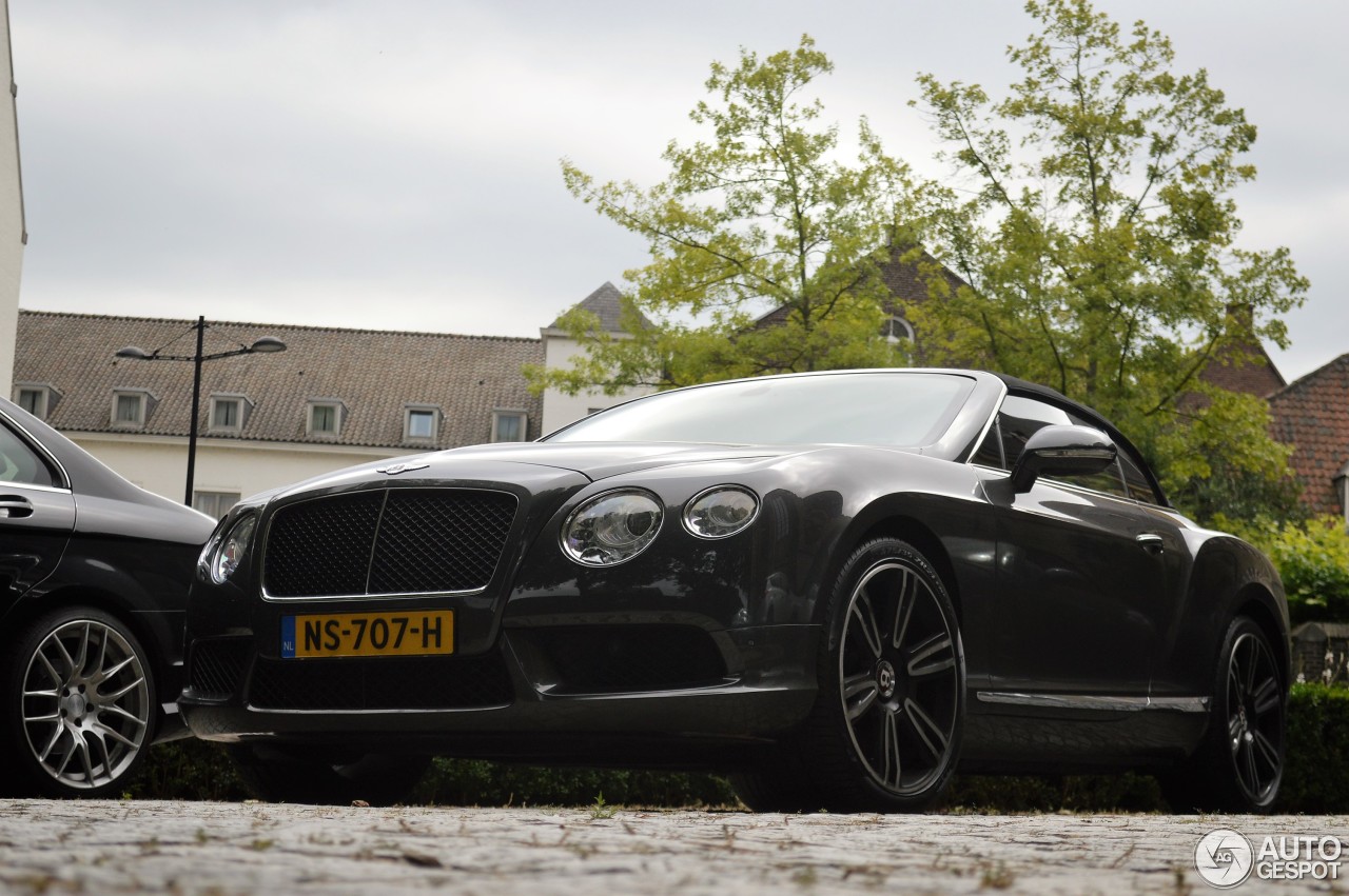 Bentley Continental GTC V8