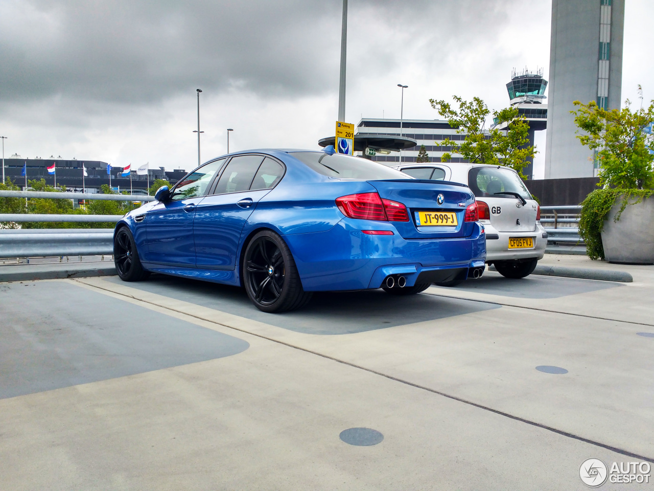 BMW M5 F10 2014