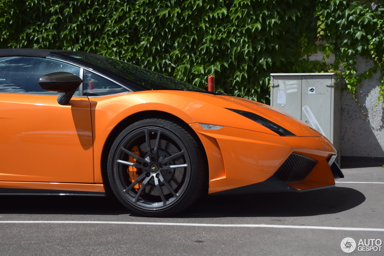 Lamborghini Gallardo LP570-4 Spyder Performante