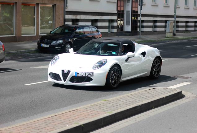 Alfa Romeo 4C Spider