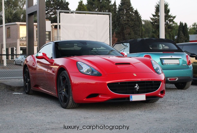 Ferrari California