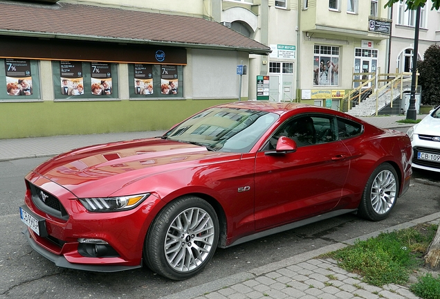 Ford Mustang GT 2015