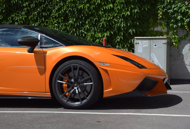 Lamborghini Gallardo LP570-4 Spyder Performante