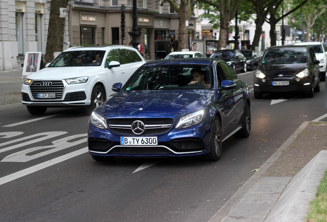 Mercedes-AMG C 63 S W205