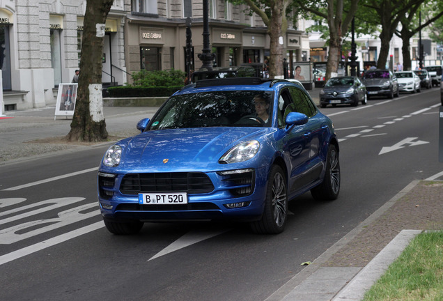 Porsche 95B Macan GTS