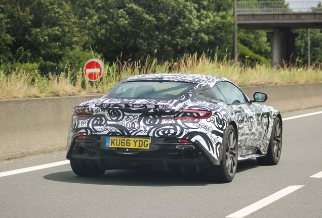 Aston Martin DB11