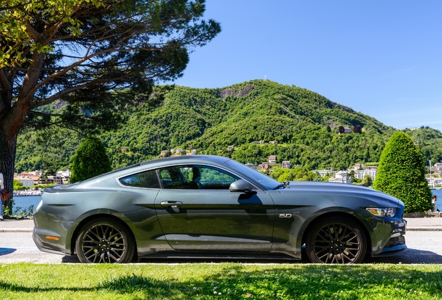 Ford Mustang GT 2015