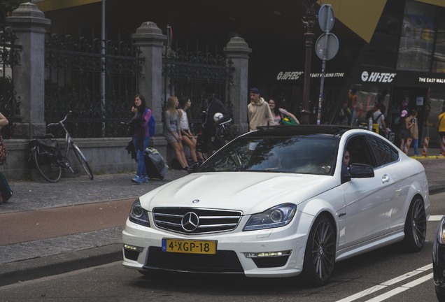 Mercedes-Benz C 63 AMG Coupé