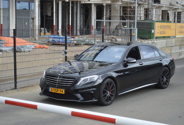 Mercedes-Benz S 63 AMG V222