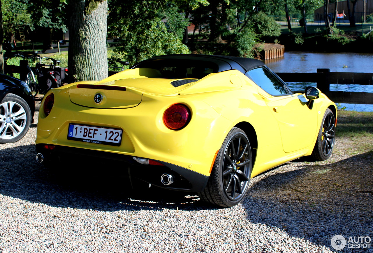 Alfa Romeo 4C Spider