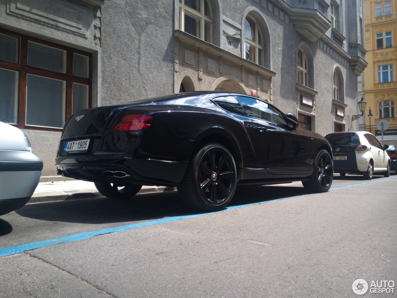 Bentley Continental GT V8 S Concours Series Black