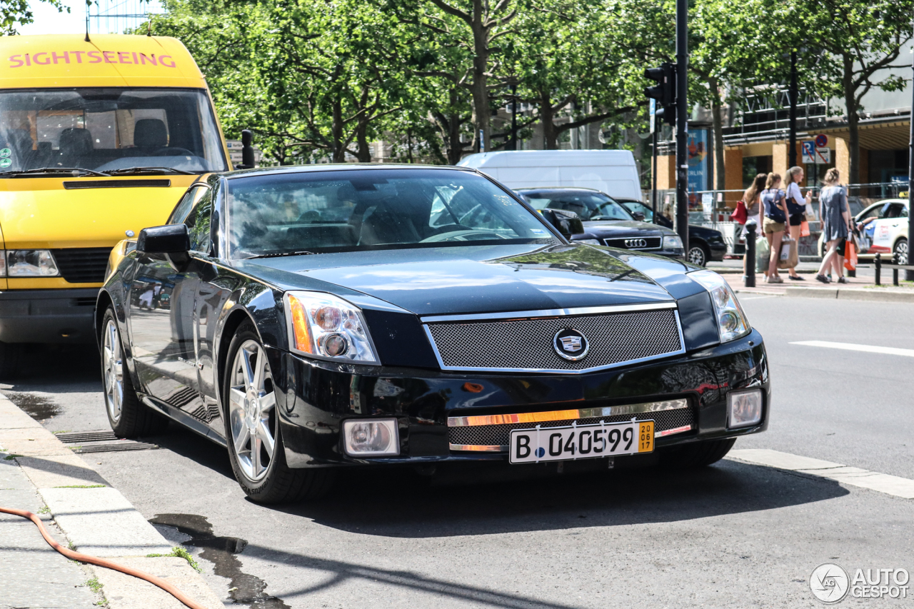 Cadillac XLR-V