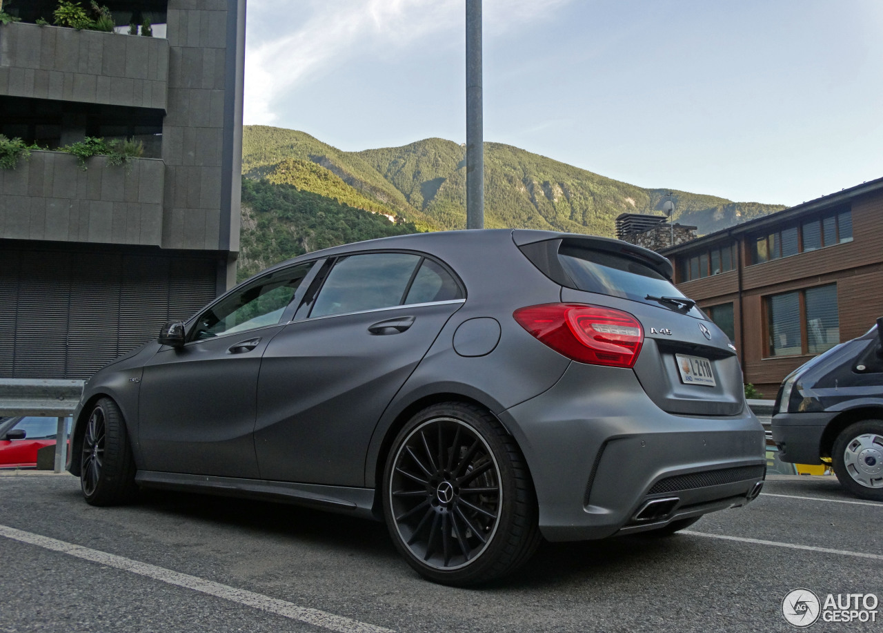 Mercedes-Benz A 45 AMG