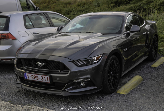 Ford Mustang GT 2015