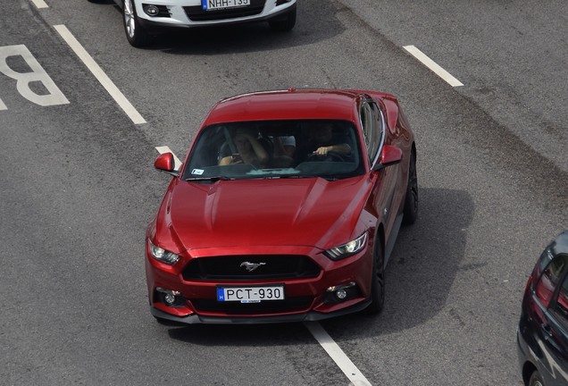 Ford Mustang GT 2015