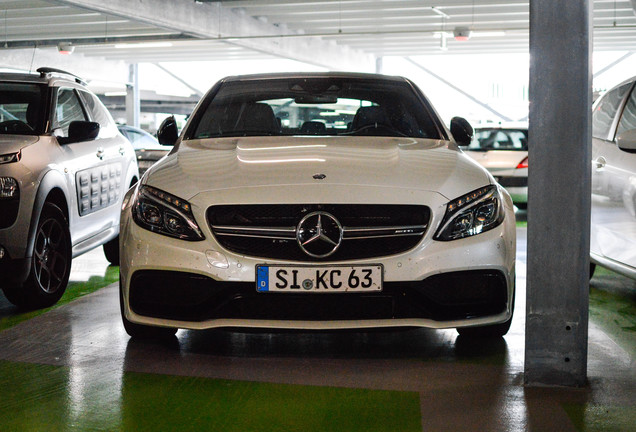 Mercedes-AMG C 63 S W205