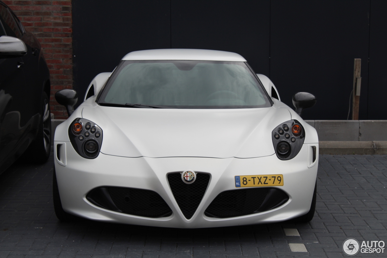 Alfa Romeo 4C Launch Edition