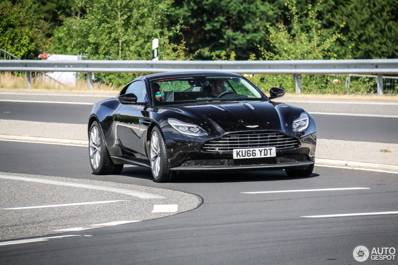 Aston Martin DB11