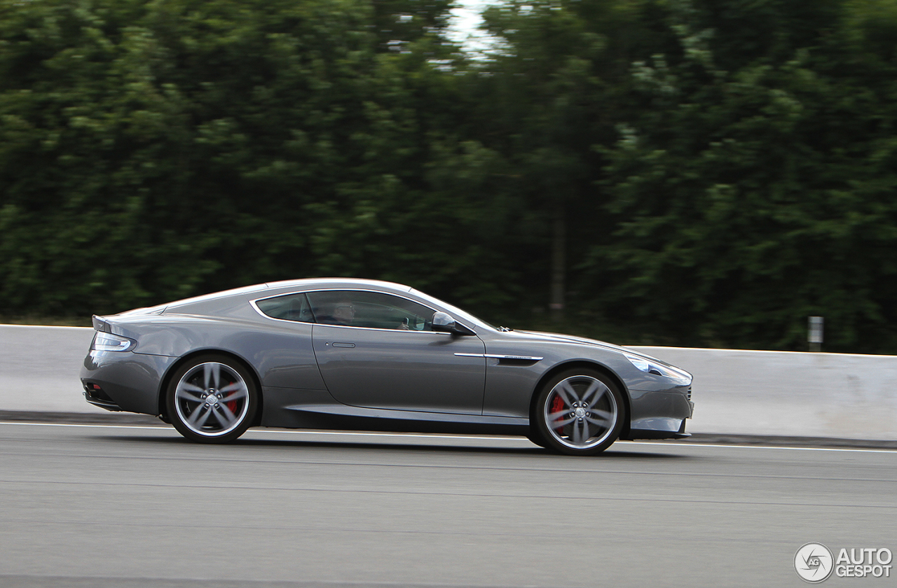 Aston Martin Virage 2011