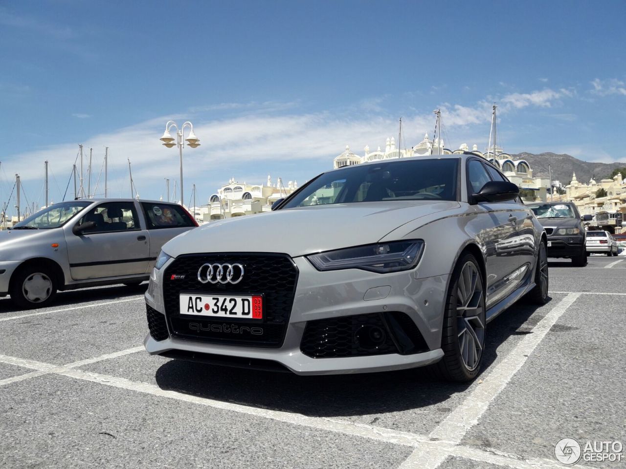 Audi RS6 Avant C7 2015