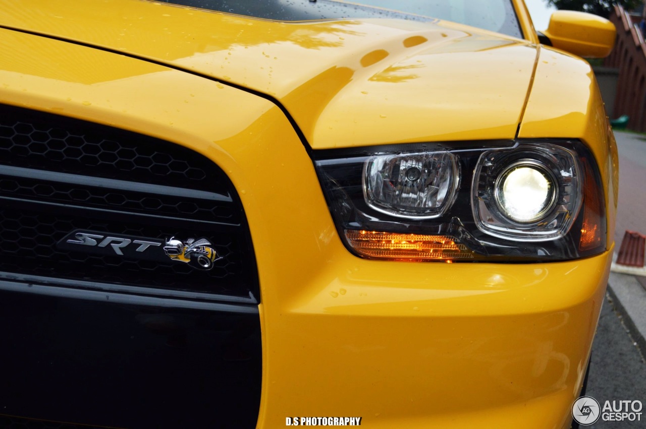 Dodge Charger SRT-8 Super Bee 2012